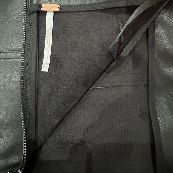 Lulu's Black Vegan Leather Mini Skirt - Picture 6 of 6